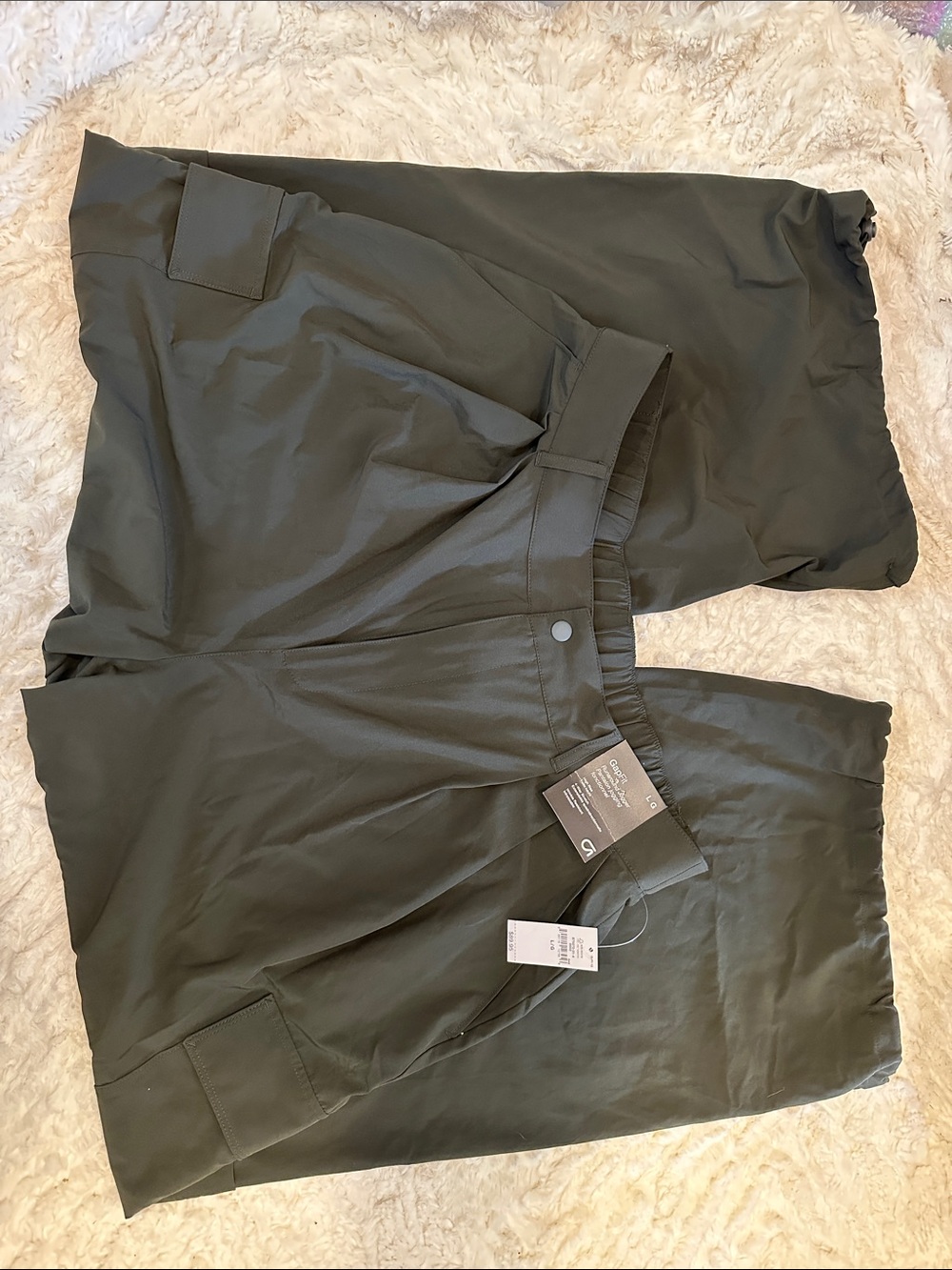GapFit Runaround Jogger Pants in Green Size Large